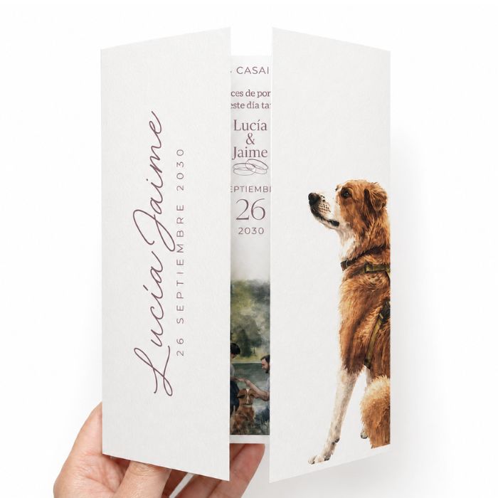 invitación de boda tríptico con ilustración en acuarela de una mascota
