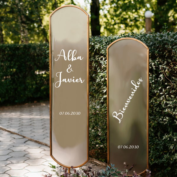 vinilo-espejo-boda-nombres-y-fecha.jpg
